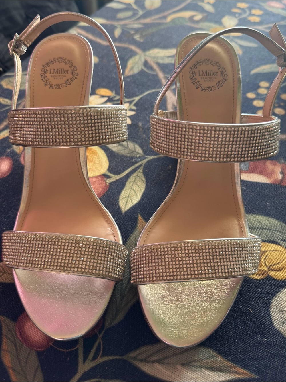 L Miller Silver Rhinestone Two-Strap Women’s Sandals 8.5